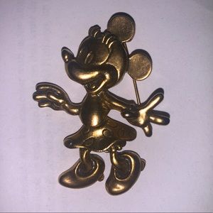 Vintage Disney Minnie mouse pin, in excellent condition jointed body.